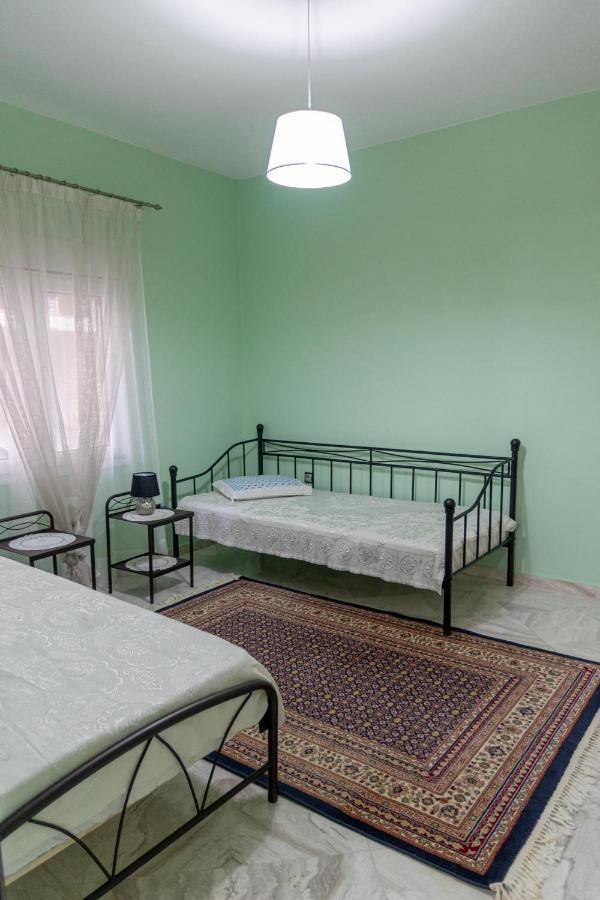 Foteini Apartment テッサロニキ エクステリア 写真