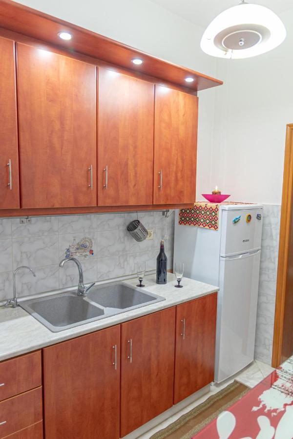 Foteini Apartment テッサロニキ エクステリア 写真