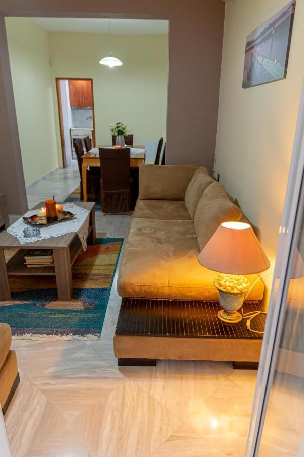 Foteini Apartment テッサロニキ エクステリア 写真