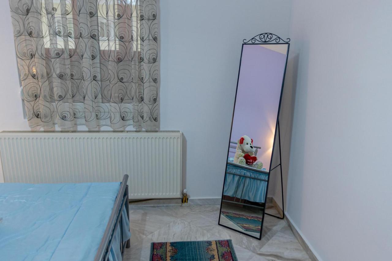 Foteini Apartment テッサロニキ エクステリア 写真