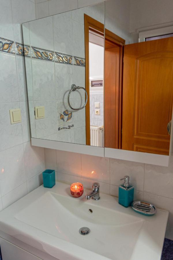 Foteini Apartment テッサロニキ エクステリア 写真